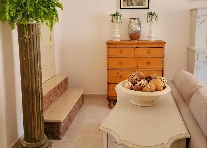 Casa vacanze Genevieve Residenza *